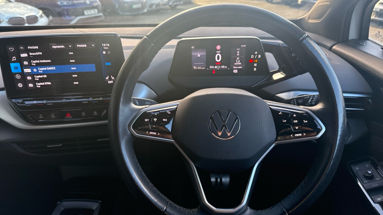 Volkswagen ID.4 109kW Life Pure 52kWh 5dr Auto Electric Estate